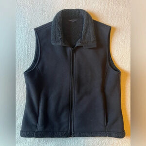 Lands End vest, black, women’s size medium (10-12). Lined, warm, cozy